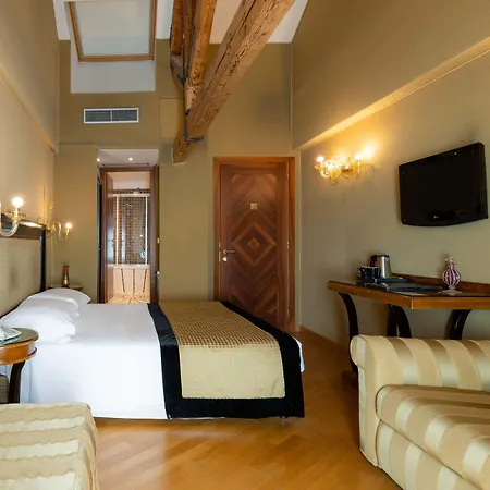 Paganelli 3* Benátky