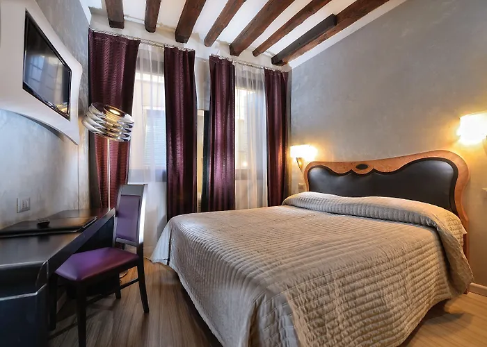Paganelli Otel 3*