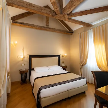 Paganelli 3* Venice